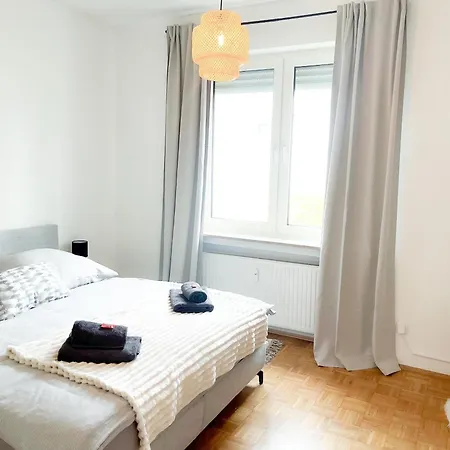 Comfort - Wohndomizil Mit Balkon, Buero Und Netflix 公寓 埃森